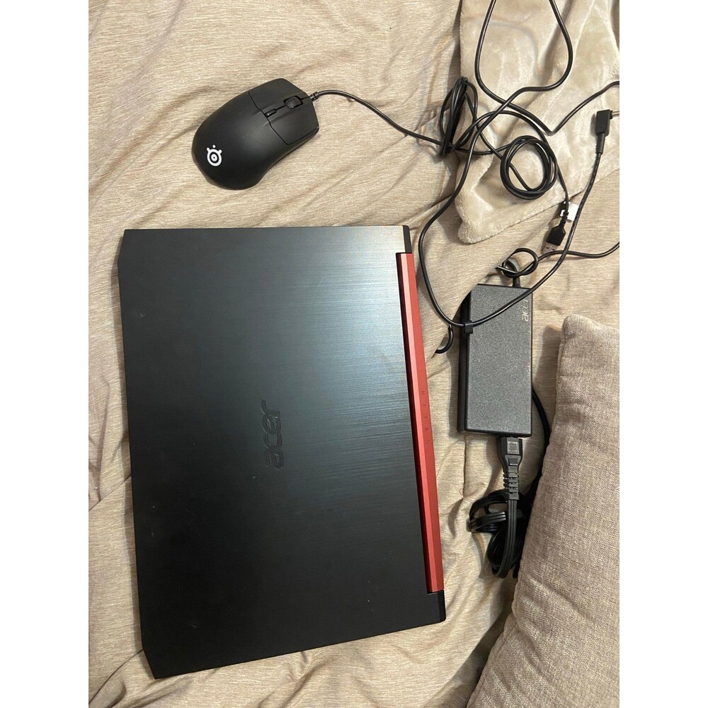 Acer Nitro 5 Gaming Laptop + SteelSeries Gaming Mouse